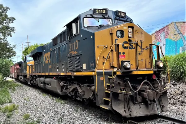 CSX freight train southbound through Louisville.     Photo by BERRY CRAIG