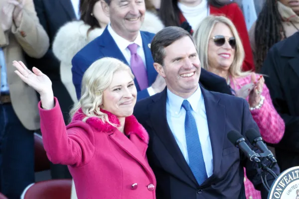 Kentucky's happy first couple.      Photo by BERRY CRAIG