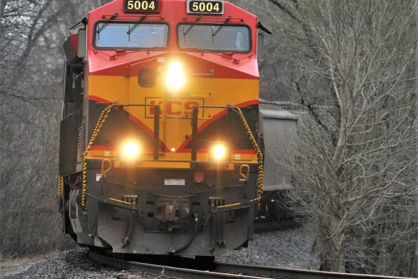 A Kansas City Southern locomotive pulls a train through Bardwell, Ky.      Photo by BERRY CRAIG