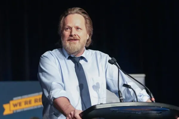 Marty Warren USW photo