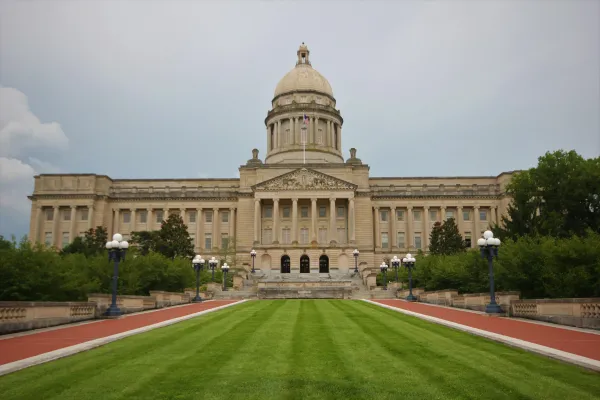 kentucky_statehouse.jpg