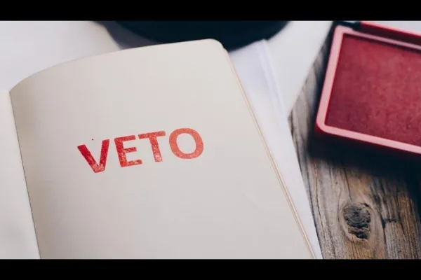 veto.jpg